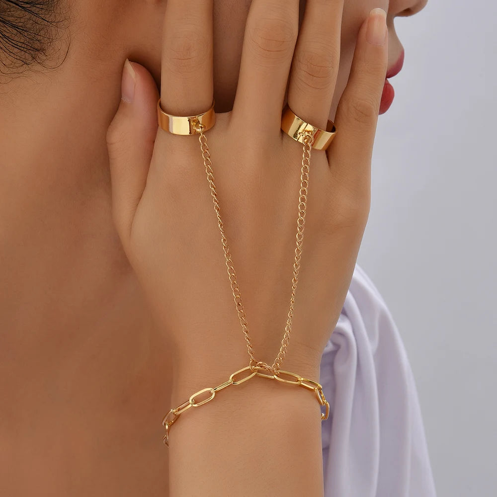 Creative Butterfly Link Chain Bracelet Connected Finger Ring Bangle Bracelets for Women Linked Hand Harness Couple Jewelry Gifts