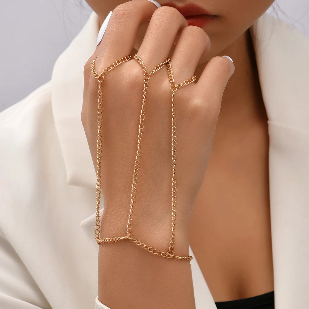 Creative Butterfly Link Chain Bracelet Connected Finger Ring Bangle Bracelets for Women Linked Hand Harness Couple Jewelry Gifts